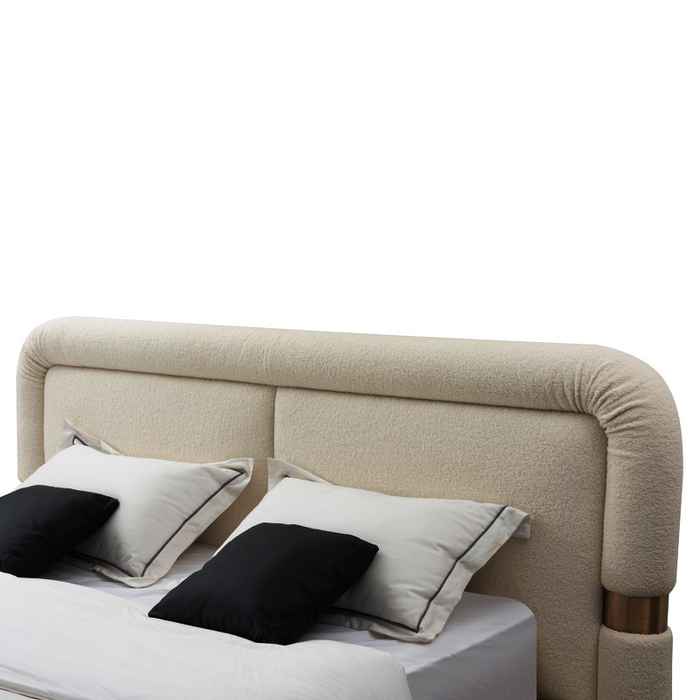 кровать двуспальная