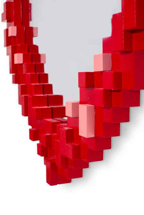 зеркало настенное фигурное