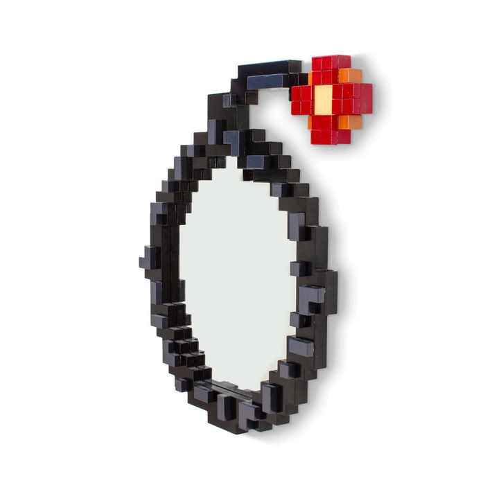 зеркало настенное фигурное