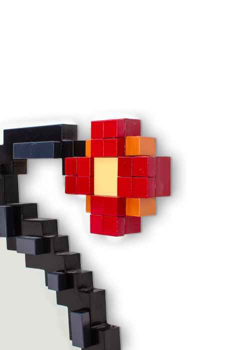 зеркало настенное фигурное