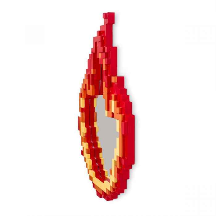 зеркало настенное фигурное