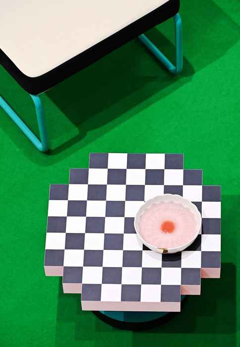 стол журнальный фигурный