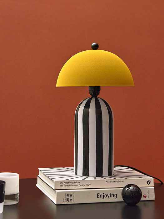 лампа настольная