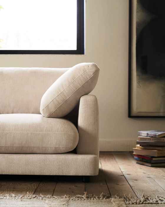 диван в гостиную