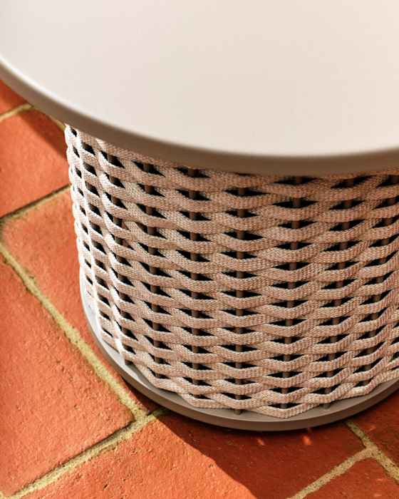 стол журнальный садовый