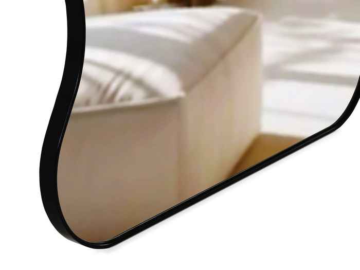 зеркало настенное фигурное