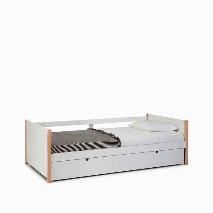 кровать односпальная