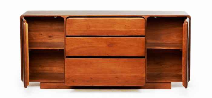 комод в гостиную